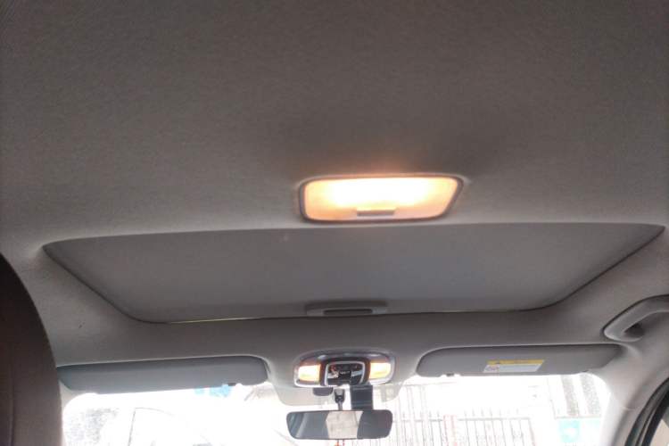 Used Hyundai Elantra 2023 1.5L CVT GLX Elite Edition Headliner