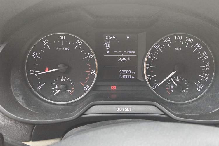 Used Skoda Octavia 2015 1.6L Automatic Yijie Edition