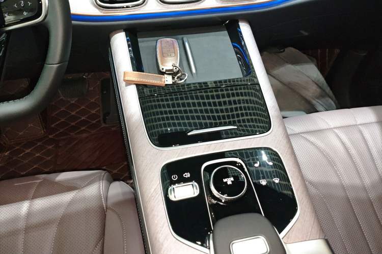 Used Chery Tiggo 9 2025 2.0T Automatic Two-Wheel Drive Luxury Edition 5 Seats
