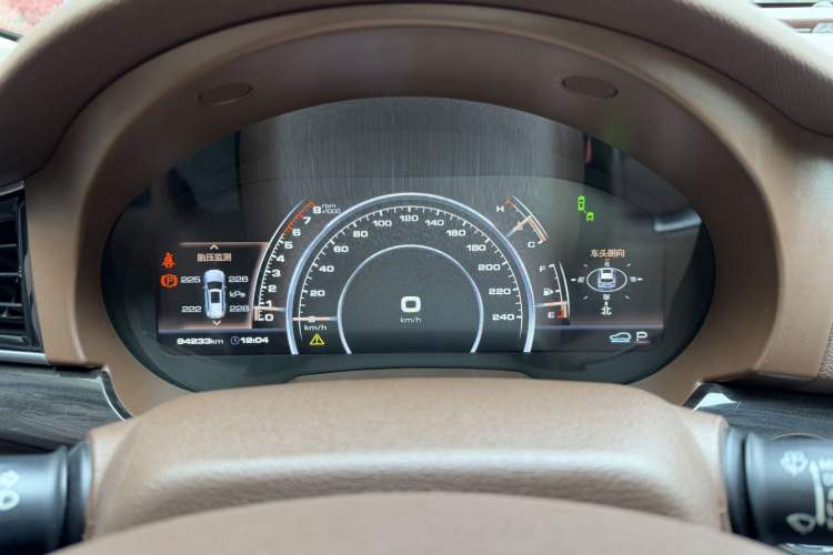 Used Haval H7 2017 Blue Label H7L 2.0T Automatic Prestige Model
