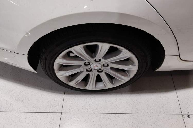 Used Cadillac ATS-L 2014 25T Comfort Model Right Rear Wheel Hub