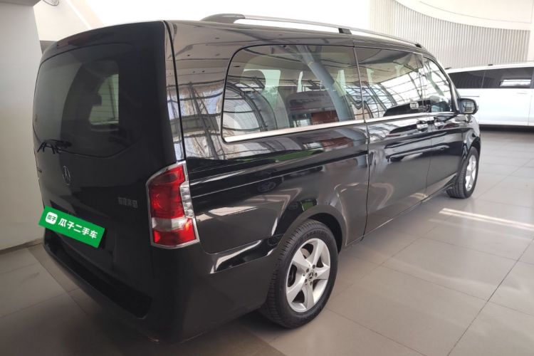 Used Mercedes-Benz Vito 2018 2.0T Elite Version 7 Seats China VI Emission Standard
