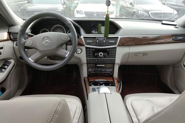 Used Mercedes-Benz E-Class 2012 E 300 L Elegant Model