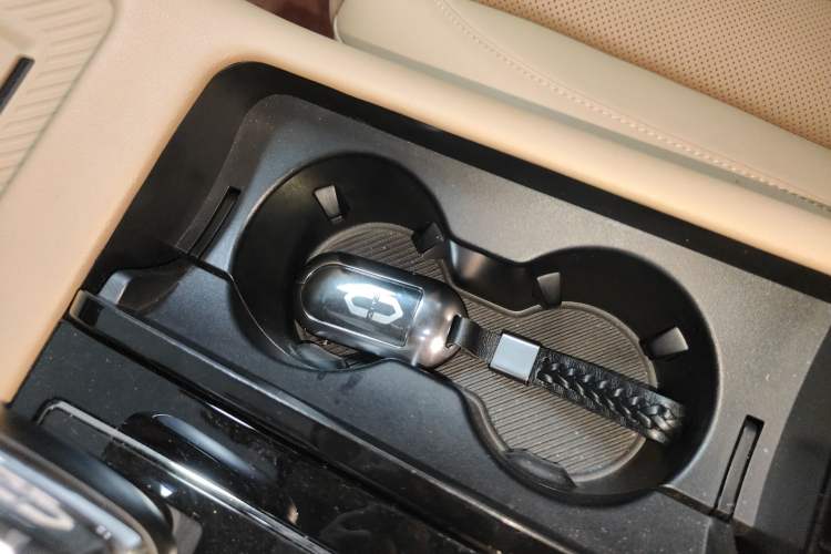 Used Hima AITO M7 2024 1.5T Intelligent Driving 4WD Max Edition 5 Seats
