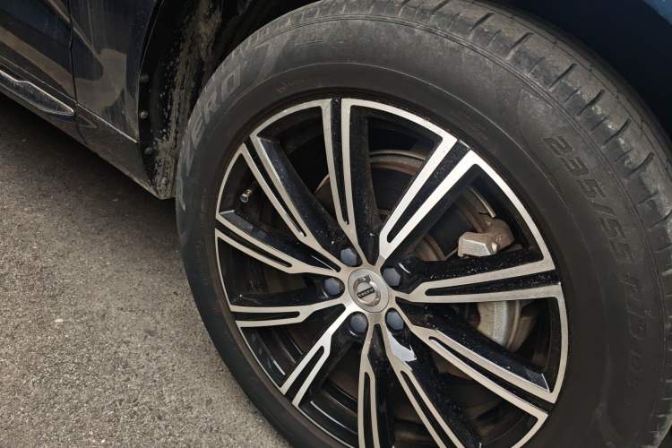 Used Volvo XC60 2021 T5 4x4 Smart Luxury Edition