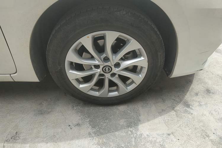 Used Nissan Sylphy 2024 Classic 1.6XE CVT Comfort Edition Right Front Wheel Hub