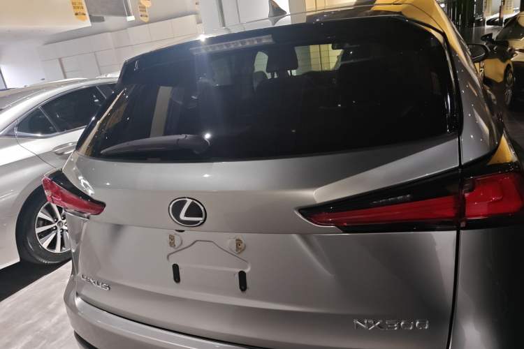 Used Lexus NX 2018 300 Front-Drive Freeline Edition
