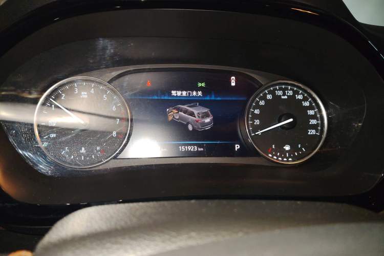 Used Buick GL8 2021 Land Cruiser Executive 652T Premium Model
