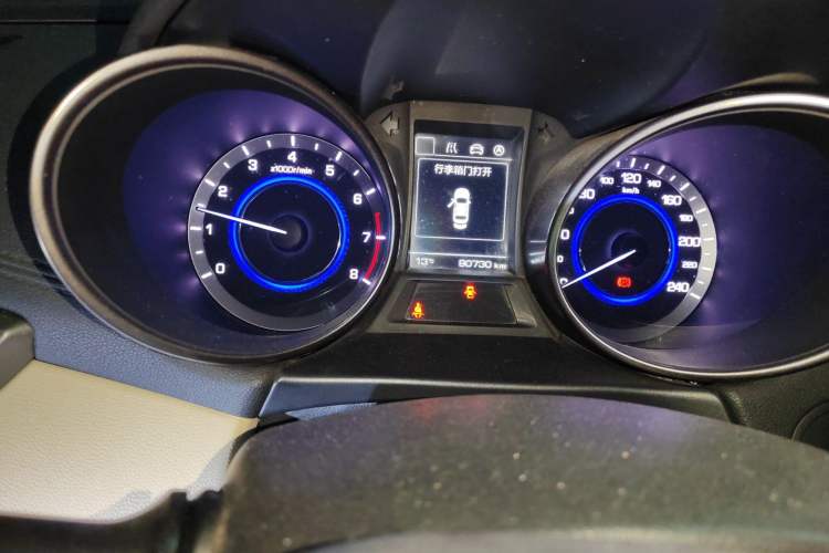 Used Changan Eado 2016 1.6L Manual Fashion Edition
