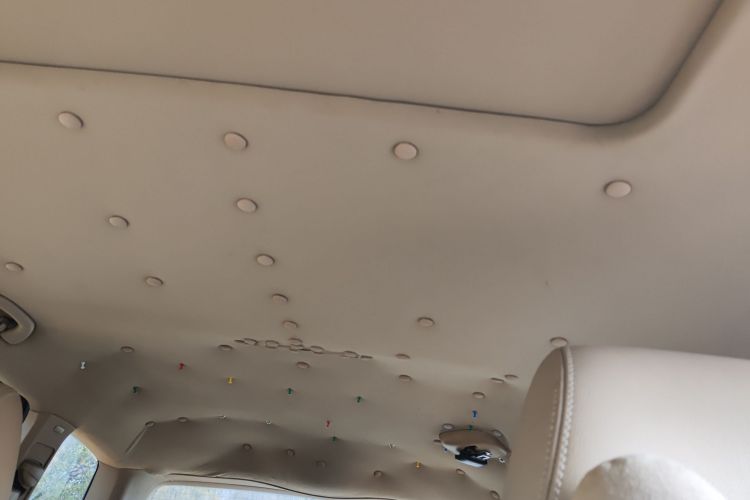 Used Volkswagen Touran 2011 1.4T Manual Zhiya Edition 5 Seats
