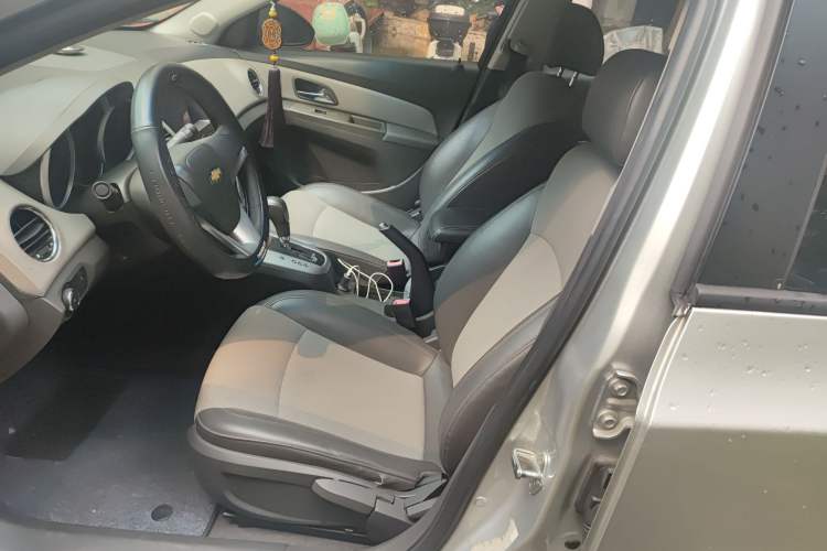 Used Chevrolet Cruze 2011 1.6L SL Grand Touring Edition Automatic