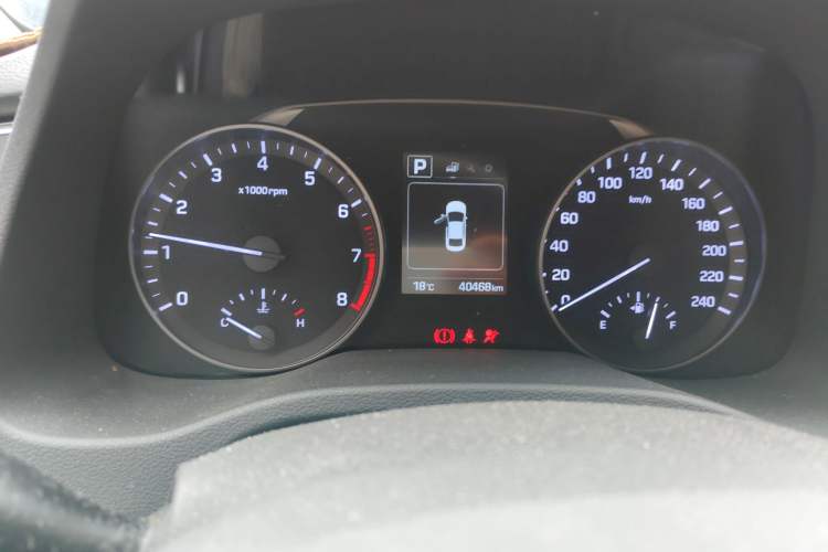 Used Hyundai Elantra (6th Generation / Lingdong) 2016 1.6L Automatic ZhiXuan – Elite Version