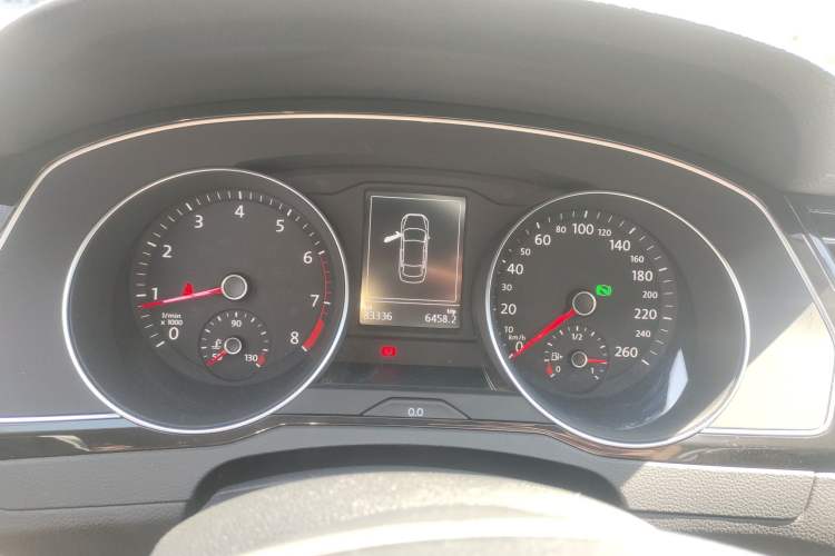 Used Volkswagen Magotan 2017 330TSI DSG Leading Model Instrument Cluster