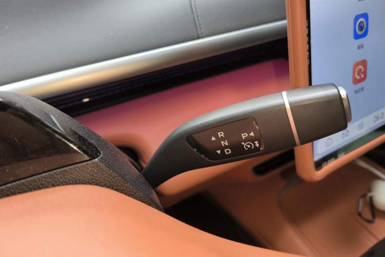 Used Deepal S07 2024 215Max Range-Extended Version
