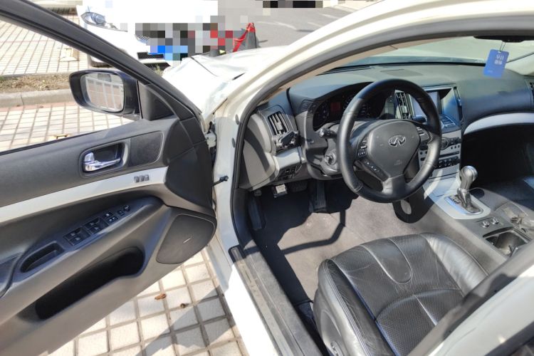 Used Infiniti G Series 2009 G37 Driver Seat