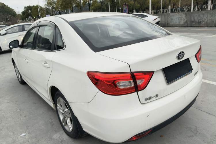 Used Bestune B30 2016 1.6L Automatic Luxury Model