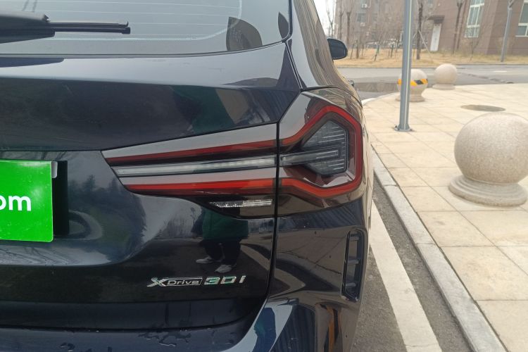 Used BMW X3 2023 Restyled xDrive30i Leading Edition M Night Sky Package
