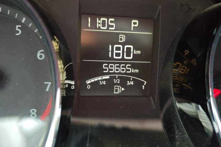 Used Volkswagen Bora 2013 1.6L Automatic Comfort Model Odometer Close Up