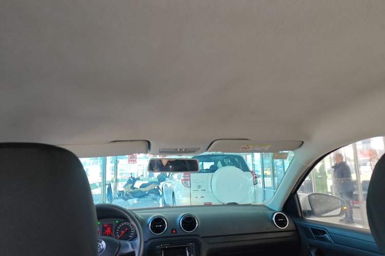 Used Volkswagen Jetta 2019 Dream Edition 1.4L Manual Fashion Version
