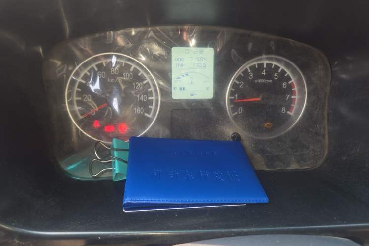 Used Jinbei Hiace X30 2019 1.5L Van Comfort Model China VI SWC15M Odometer Close Up