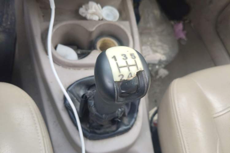 Used Wuling Hongguang 2013 1.5L Luxury Model