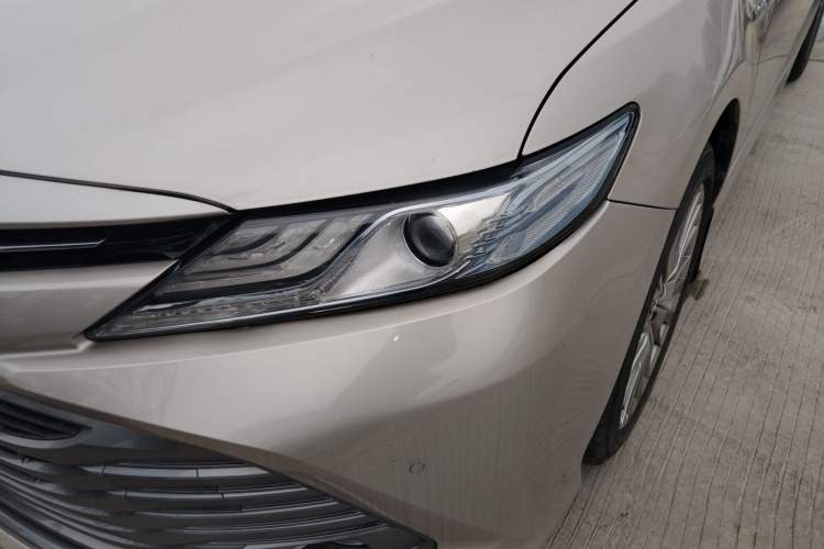 Used Toyota Camry 2019 Revised Version Dual-Engine 2.5 HG Luxury Edition
