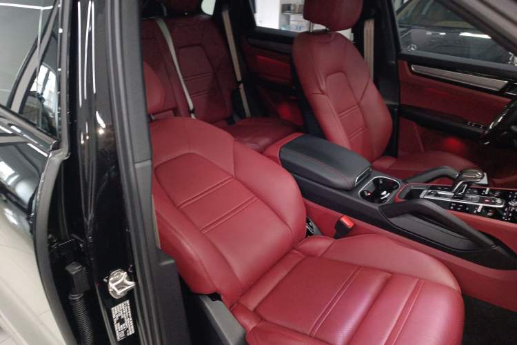 Used Porsche Cayenne 2023 Cayenne 3.0T Platinum Edition
