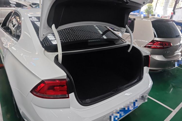 Used Volkswagen Lamando 2017 230TSI DSG Fashion Edition