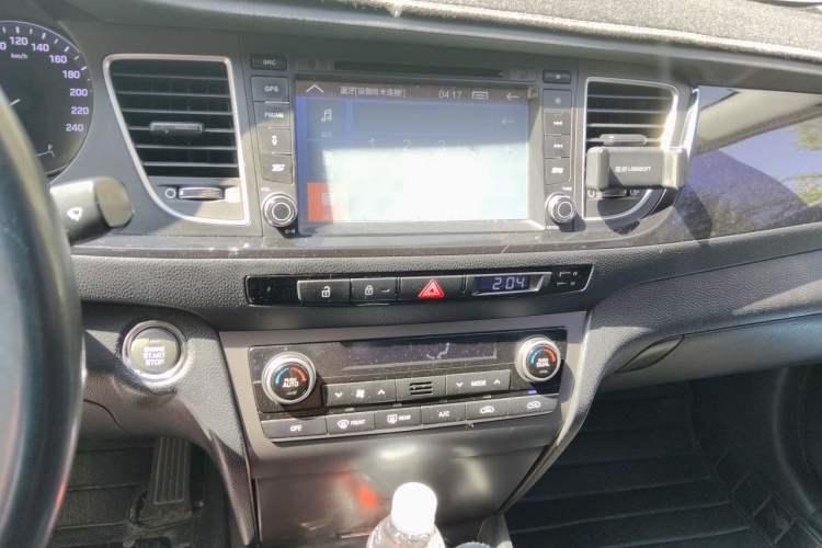 Used Hyundai Mistra 2014 1.8L Automatic Deluxe DLX Model
