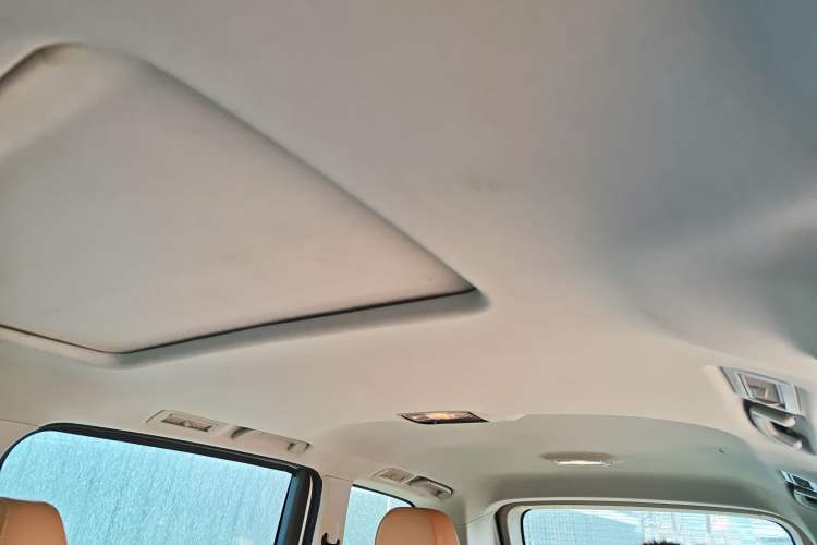 Used Huasong 7 2017 2.0T Automatic Elite Edition