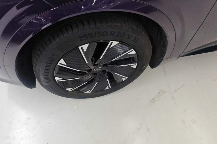 Used Avatr 07 2024 Pro+ All-Electric Version Left Front Wheel Hub