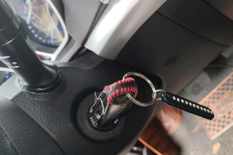 Used JAC Group Refine S3 2014 1.5L CVT Luxury Smart Model