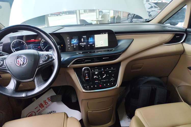 Used Buick GL8 2021 ES Land Cruiser 653T Luxury Edition
