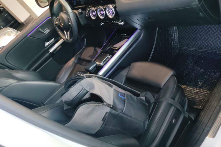 Used Mercedes-Benz GLA 2020 GLA 200
