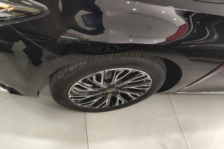 Used Hongqi H5 2024 2.0T Automatic Smart Connect Flagship Edition