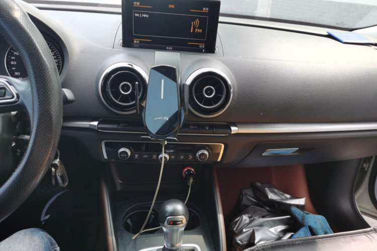 Used Audi A3 2015 Limousine 40 TFSI Automatic Comfort Model
