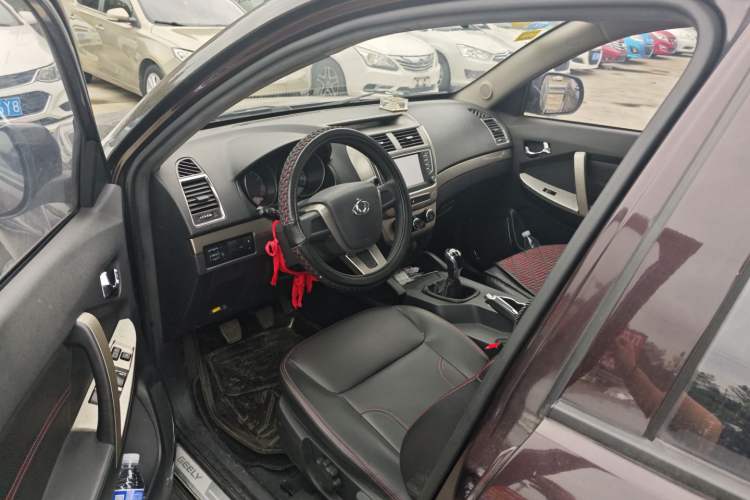 Used Geely Auto GX7 2015 Classic Edition 1.8L Manual Elite Model China IV