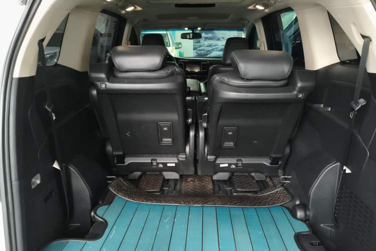 Used Honda Elysion 2016 2.4L Luxury Edition
