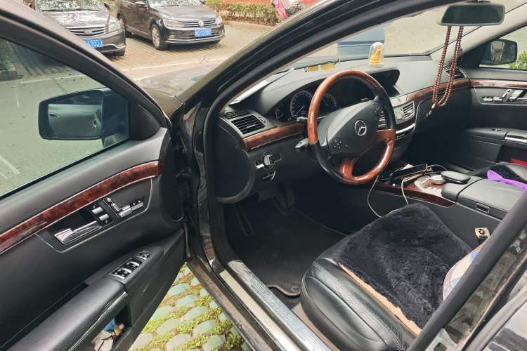 Used Mercedes-Benz S-Class 2010 S 400 L HYBRID Driver Seat