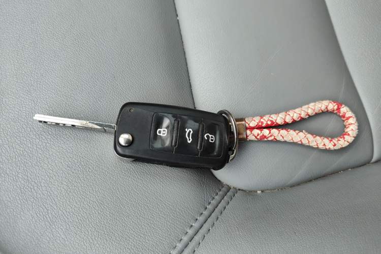 Used Skoda Octavia 2012 1.6L Automatic Yijun Edition Vehicle Key