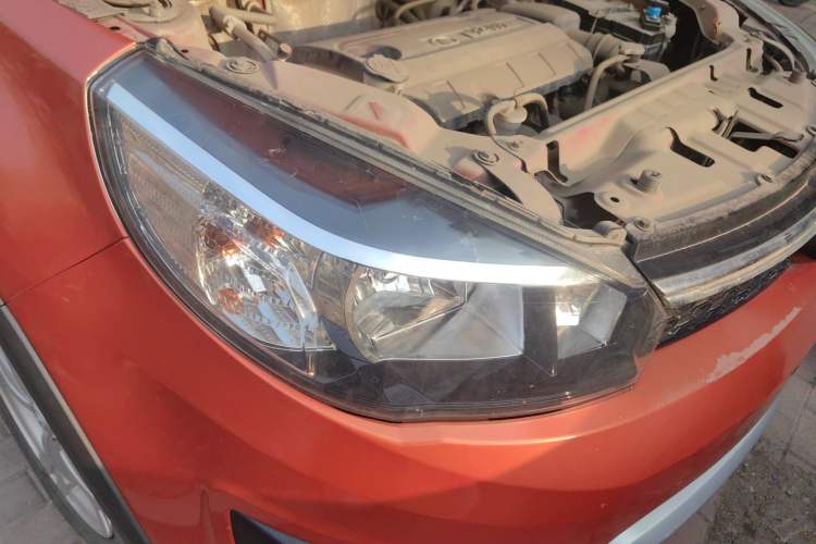 Used Great Wall M4 2014 1.5L Manual Comfort Model Right Front Headlight