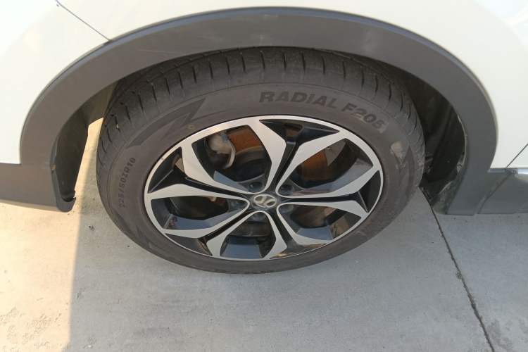 Used BAIC Beijing X5 2019 1.5T CVT Elite Version China VI
