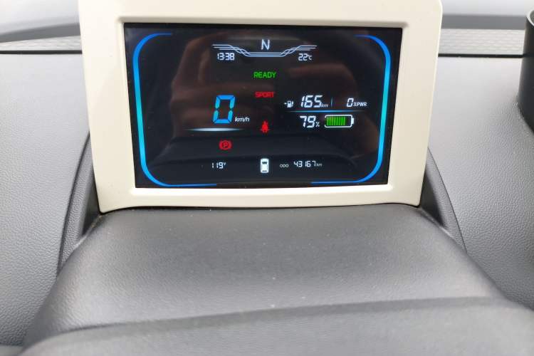 Used CHANGAN NEVO Lumin 2022 210km Sweet Edition Instrument Cluster