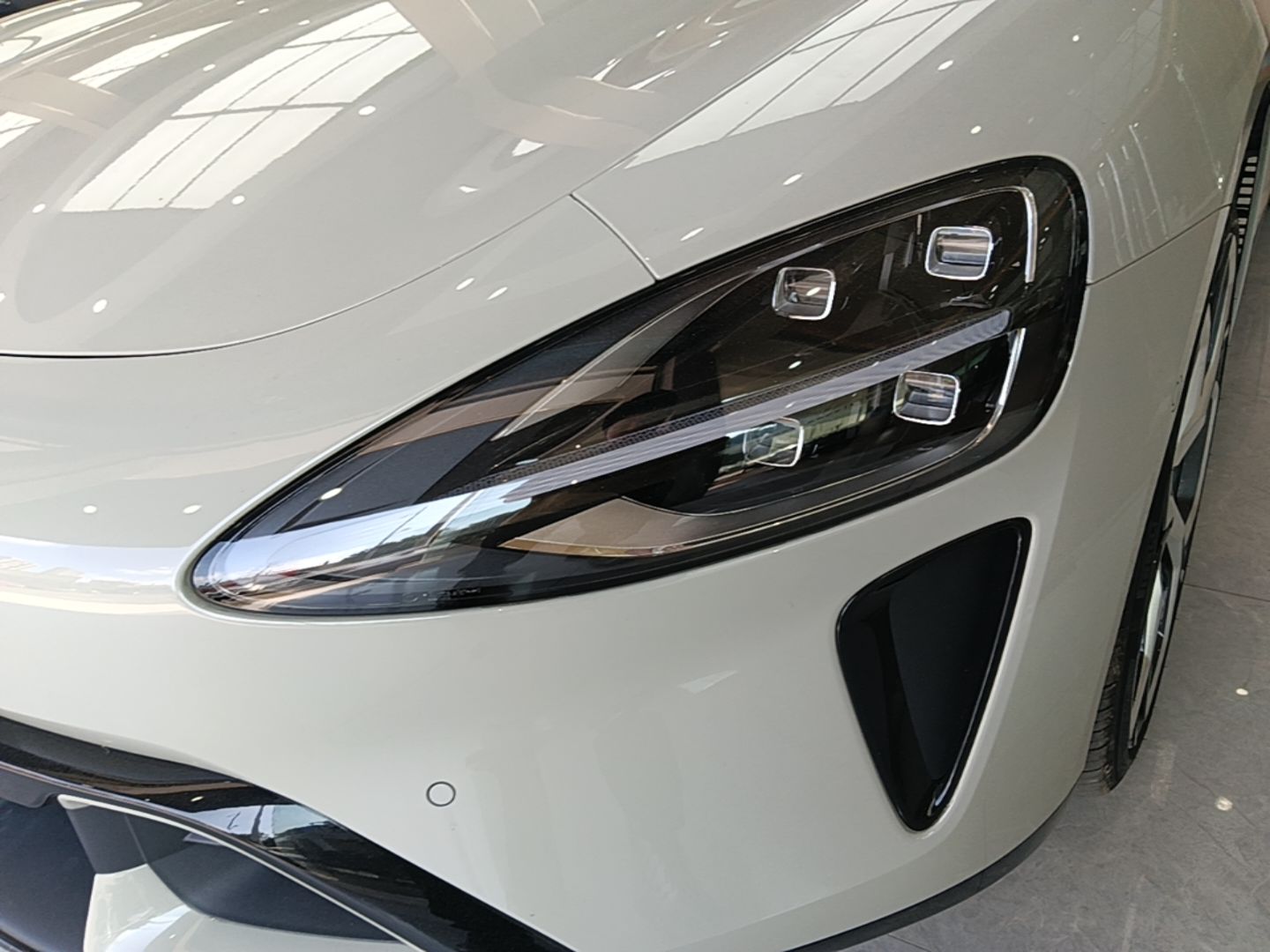 Xiaomi Auto SU7 2026 Model Max — снимка 8