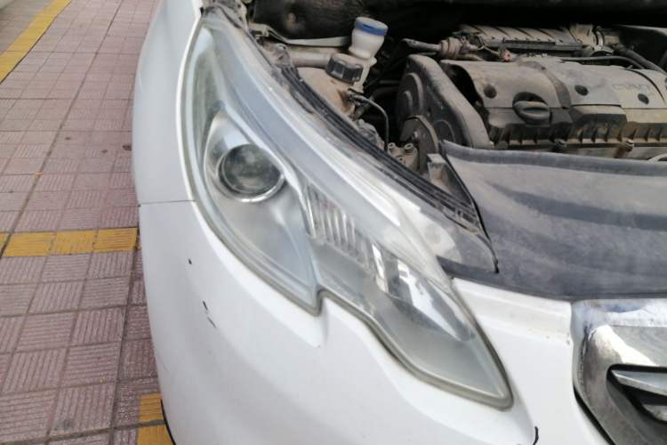 Used Peugeot 2008 2015 1.6L Automatic Playcool Edition