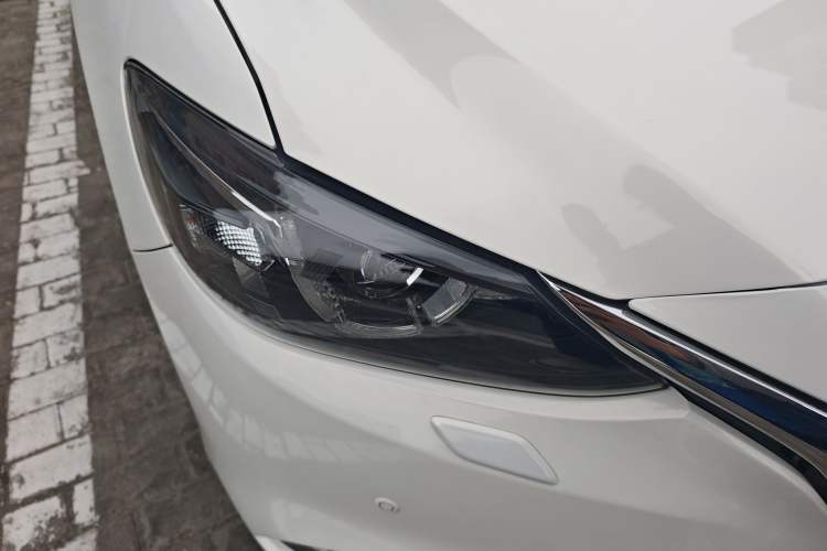 Used Mazda Atenza 2017 2.5L Blue Sky Prestige Edition
