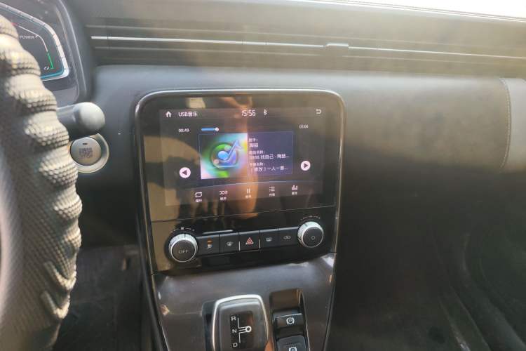 Used ORA iQ 2018 High-Range Version Smart Connectivity Model
