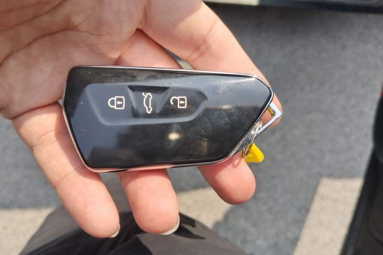 Used Volkswagen Teramont 2025 Tiguan Pro 450TSI Four-Wheel Drive Summit Edition Vehicle Key