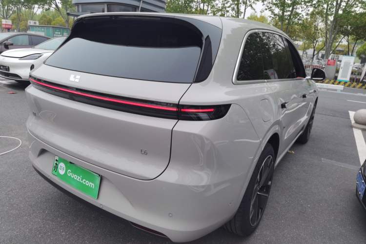 Used Li Auto L6 2025 Pro Smart Refresh Edition Rear Right 45 Deg