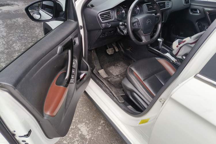 Used Citroen C3-XR 2015 1.6THP Automatic Flagship Model